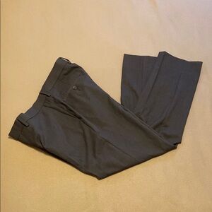 Men's Haggar Premium Dress Pants. Size 34x32.
